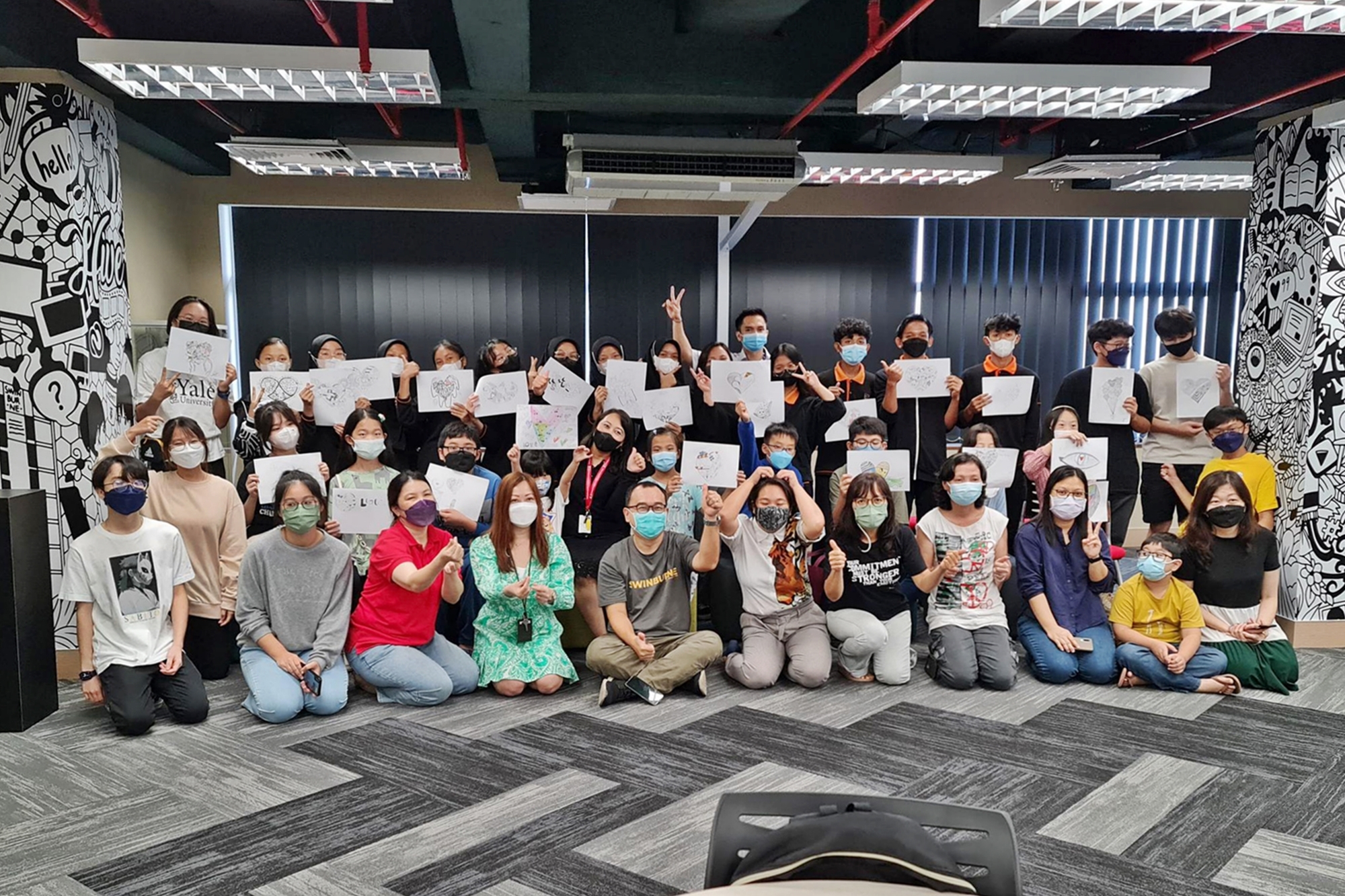 Swinburne Sarawak holds doodle art workshops in conjunction with World Heart Day 2022