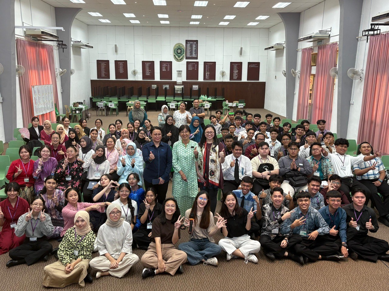 Hands-On ICT Workshop Sparks Interest in AI and Creativity