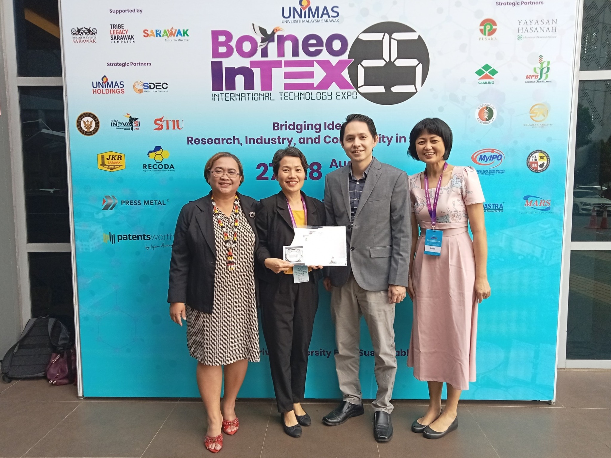 The STREAM team members from accounting and finance disciplines who participated in Borneo InTEX25, (from left) Ms Shella Georgina Beatrice, Ms Su Sueh Ing, Dr Yii Kwang Jing, and Dr Ling Chui Ching.