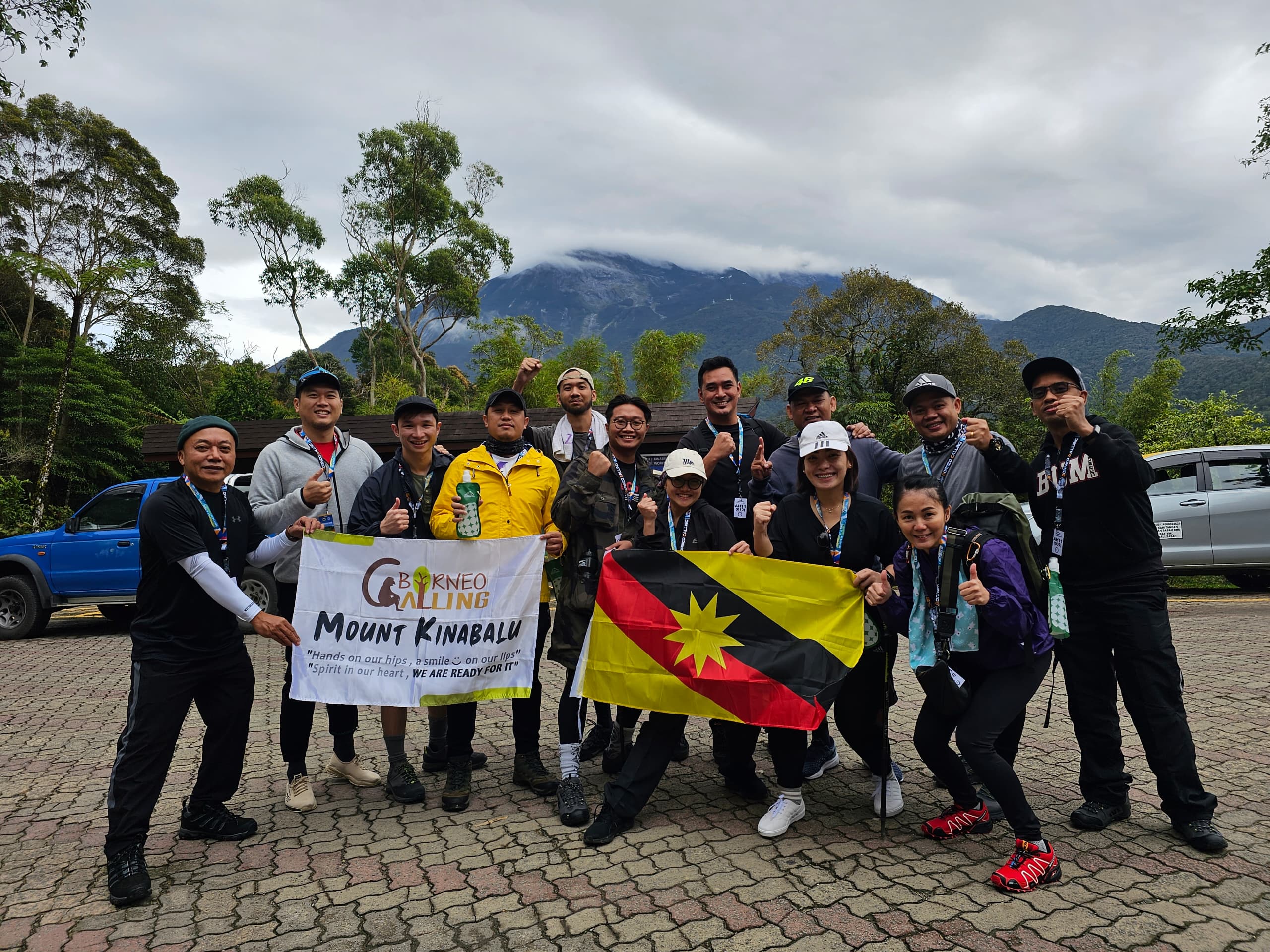 Swinburne alumnus Ronnie Teo Teck Wei moved from accounting into journalism, where he now leads major media organisations and promotes ethical reporting in Malaysia.