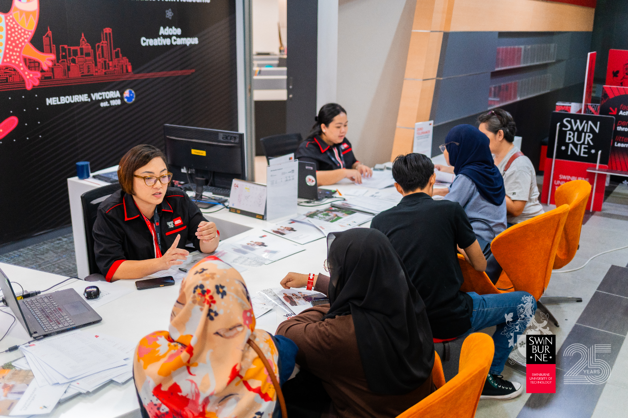 If you have a Swinburne Sarawak offer acceptance pending, visit campus between 8 and 10 June to get your questions answered and confirm your place.