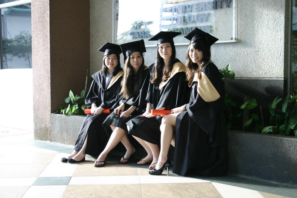 Daphne Siaw Swinburne Sarawak alumni Bachelor of Commerce graduating class of 2011 Kuching campus