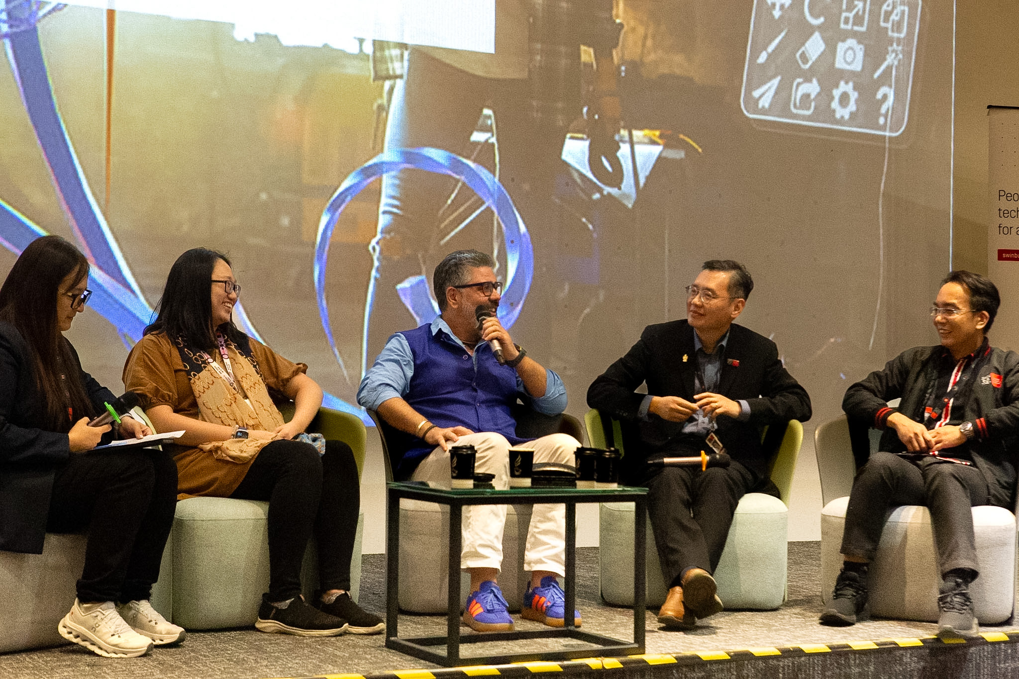 Swinburne Sarawak's Beyond Foundation connects Foundation students with graduates and academics to explore degree pathways and careers across Sarawak.