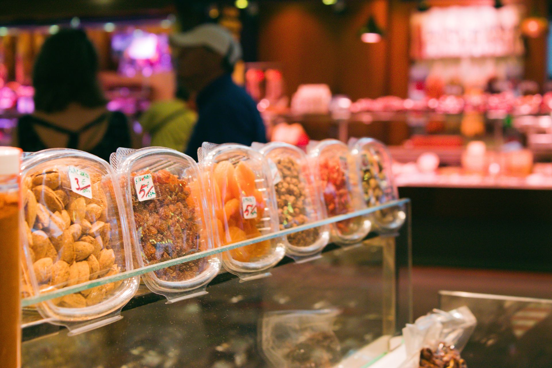 A Swinburne Sarawak design lecturer argues that good food packaging design requires cultural research rather than AI-generated shortcuts, and that this approach is what keeps Sarawak’s heritage food products and their stories relevant to new audiences.